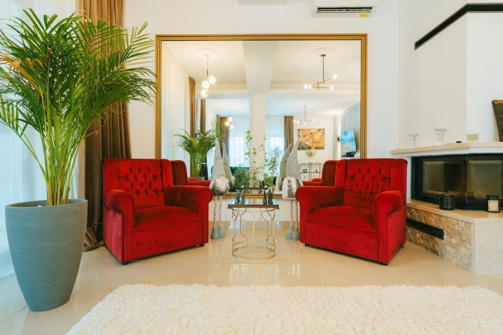 Therme - Corbeanca By The Lake Luxury Villa Luaran gambar