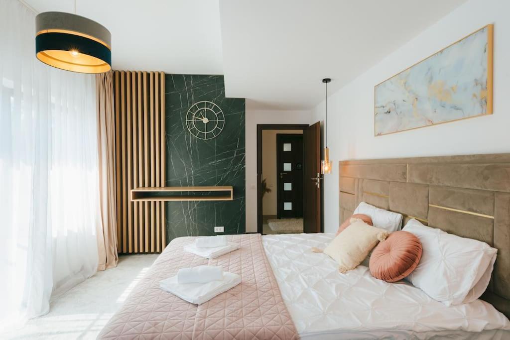 Therme - Corbeanca By The Lake Luxury Villa Luaran gambar