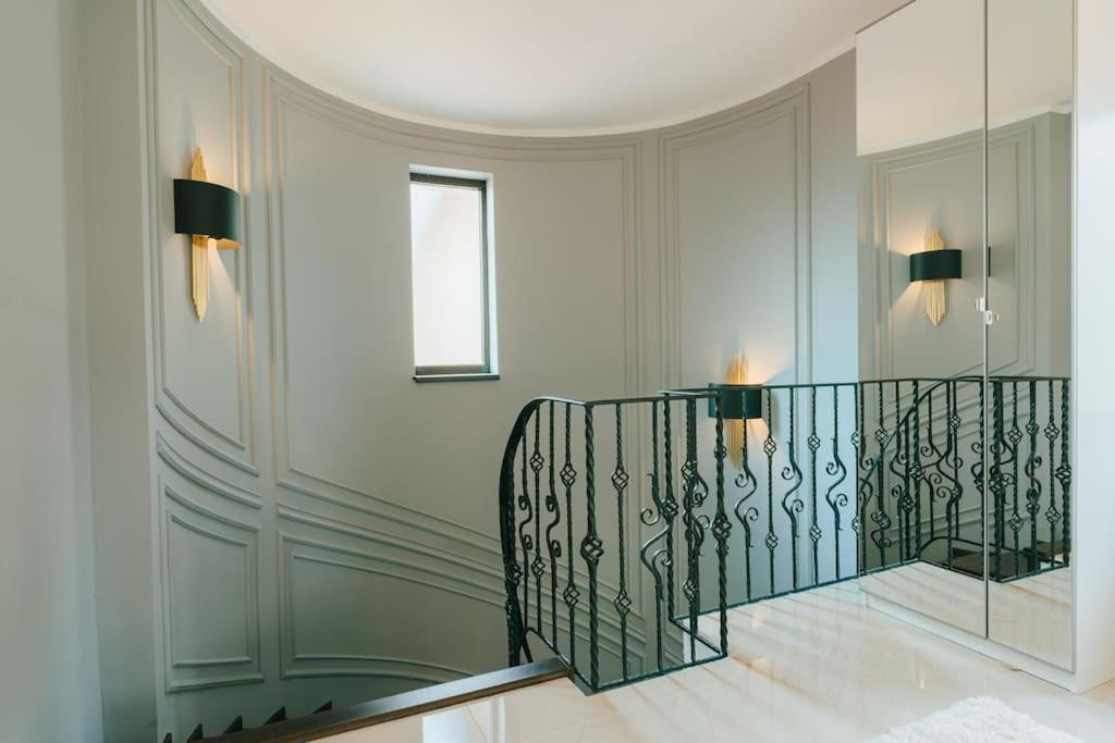 Therme - Corbeanca By The Lake Luxury Villa Luaran gambar
